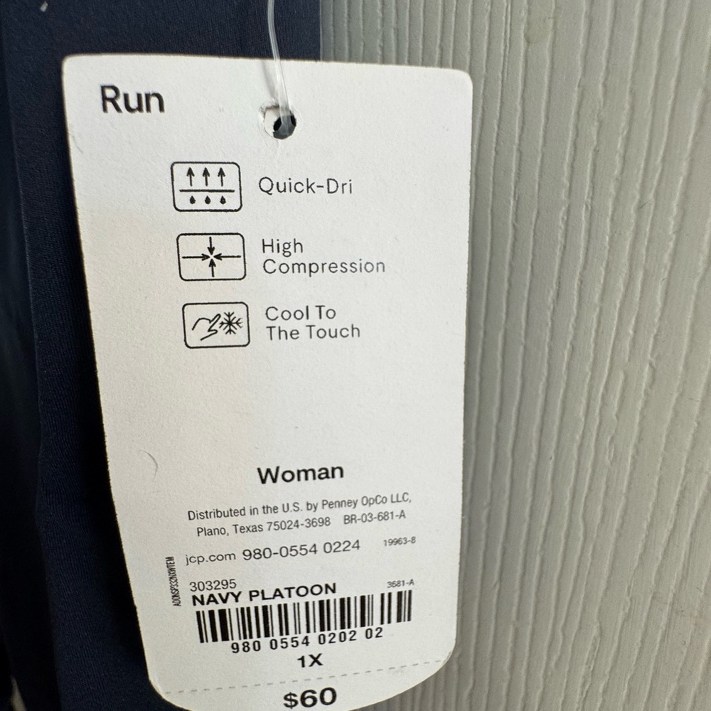 Xersion Dark Blue High-Rise Capri Leggings - Picture 3 of 8
